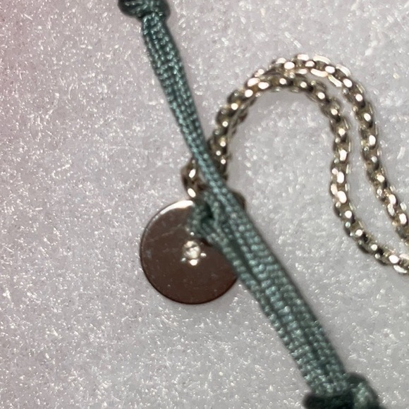 Stella & Dot Petite Bracelet Silver Tone Metal Narrow Bar With Sparkly Stones - Picture 3 of 7